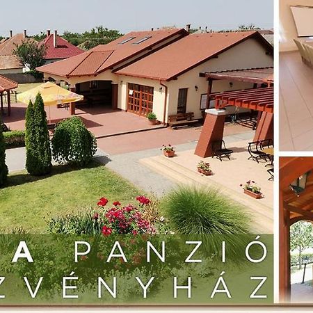 مبيت وإفطار Balmazújváros Kamilla Panzio Es Rendezvenyhaz المظهر الخارجي الصورة